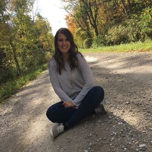 Meet your Posher, Emma